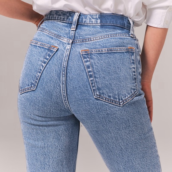 Abercrombie jeans - Picture 2 of 2